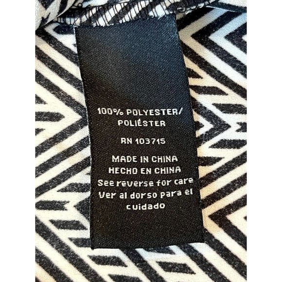 Zack & Rachel Womens Tunic Blouse Split Back Sleeveless Aztec Print Black Red L - Picture 6 of 7